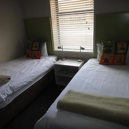 Ashanti Lodge Green Point 开普敦 外观 照片